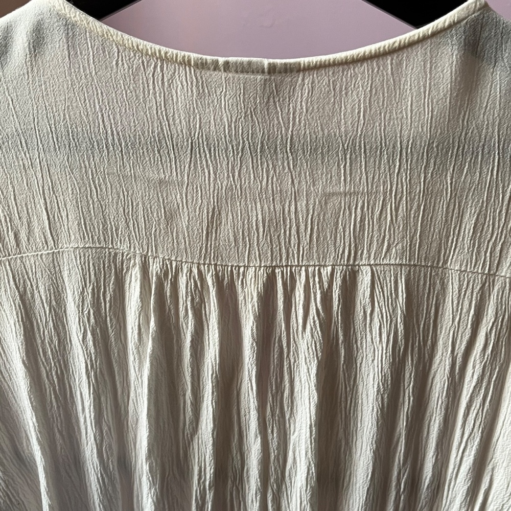 Knox Rose cream crinkle peasant blouse - Picture 7 of 8